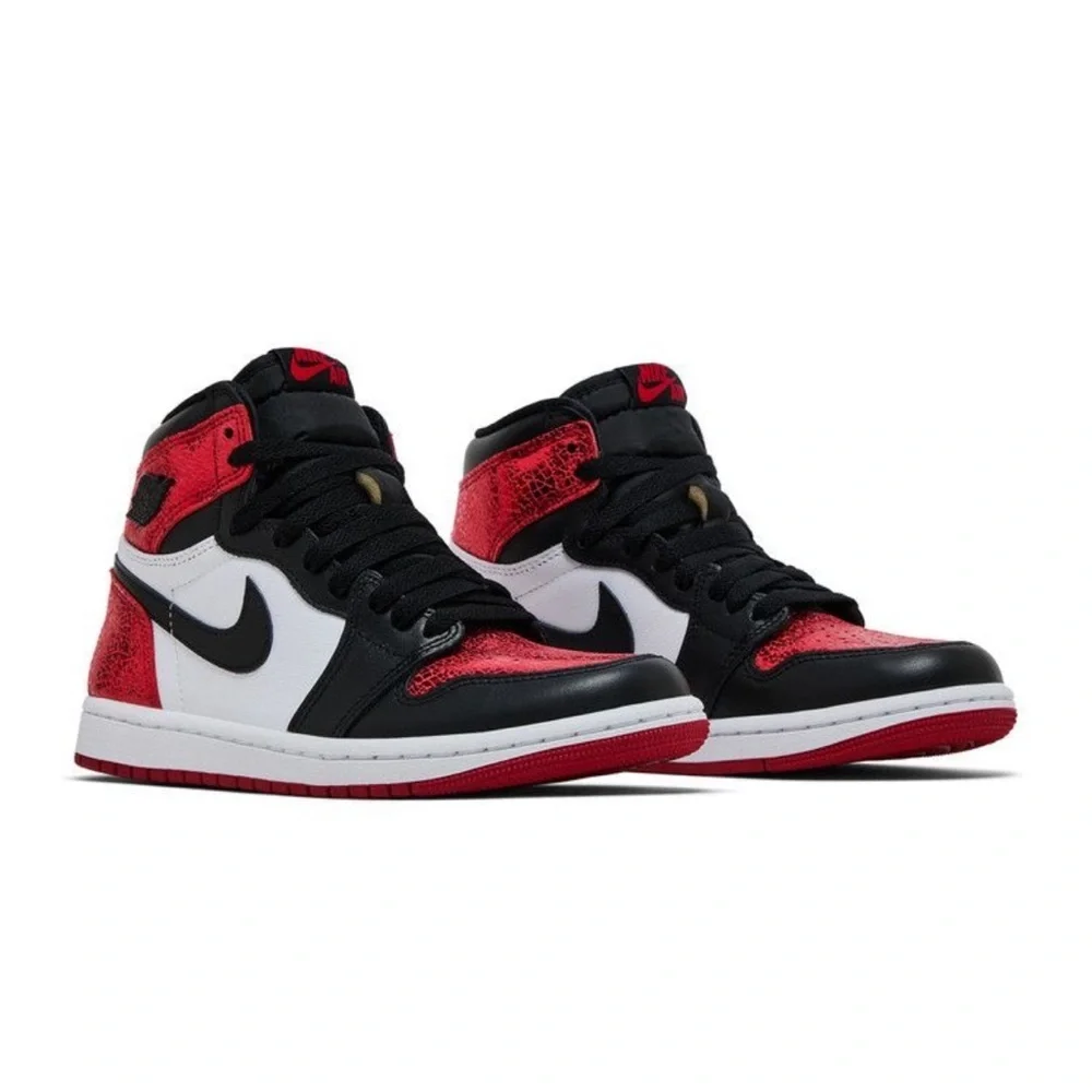 Jordan 1 high retro w Ruby Brand new